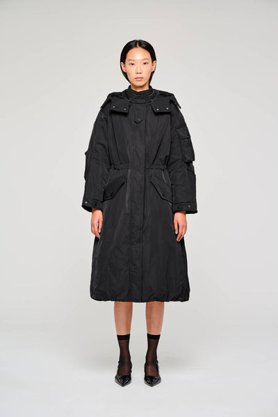 9315 LONG PUFFER COAT IN WATER-REPELLENT NYLON WITH DRAWSTRING